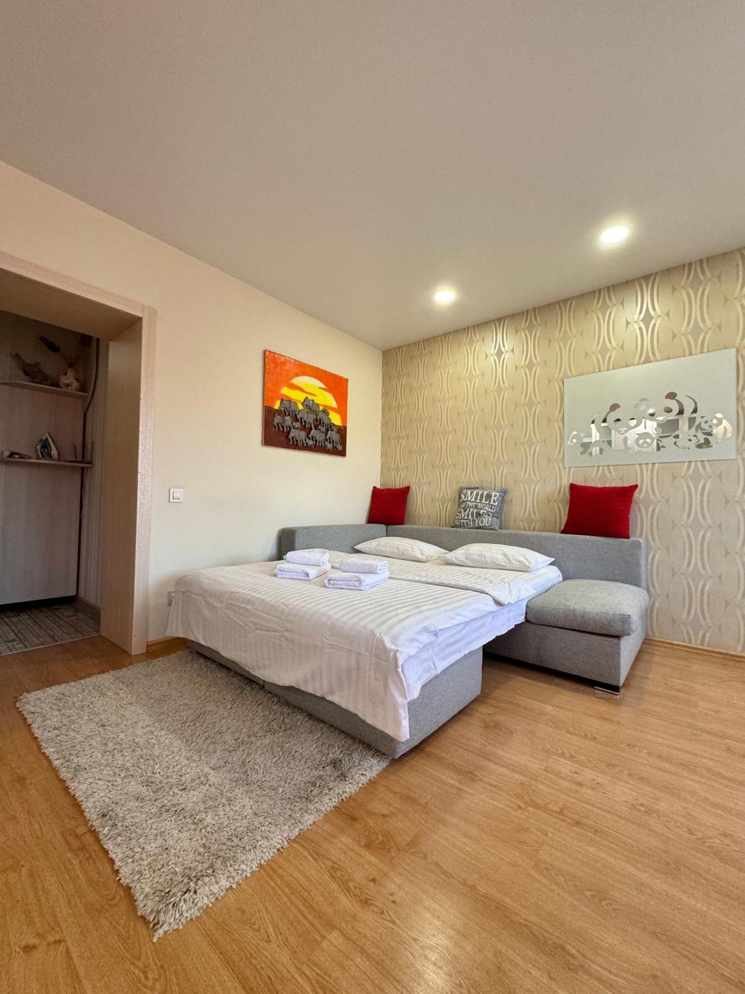Apartpoltava Затишна 1-Кімнатна Студія,Новобудова В Самому Центрі Міста, Банківський Чек Bagian luar foto